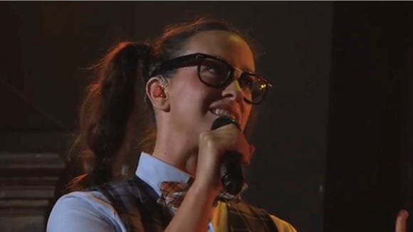 Video Alanis Morissette Teams With The Lonely Island 