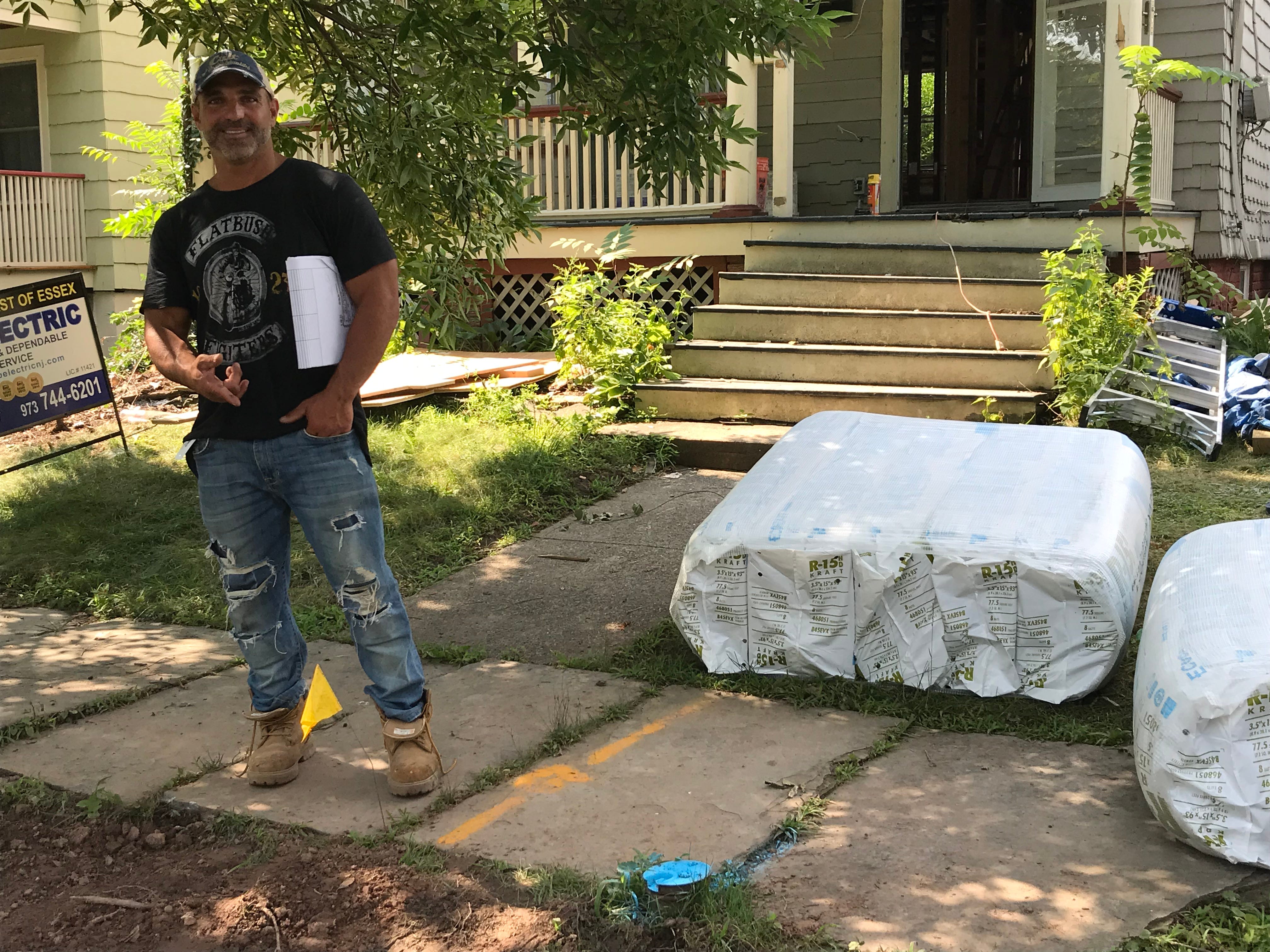 wallpapers Joe And Melissa Gorga House Franklin Lakes montclair renovation evacuation