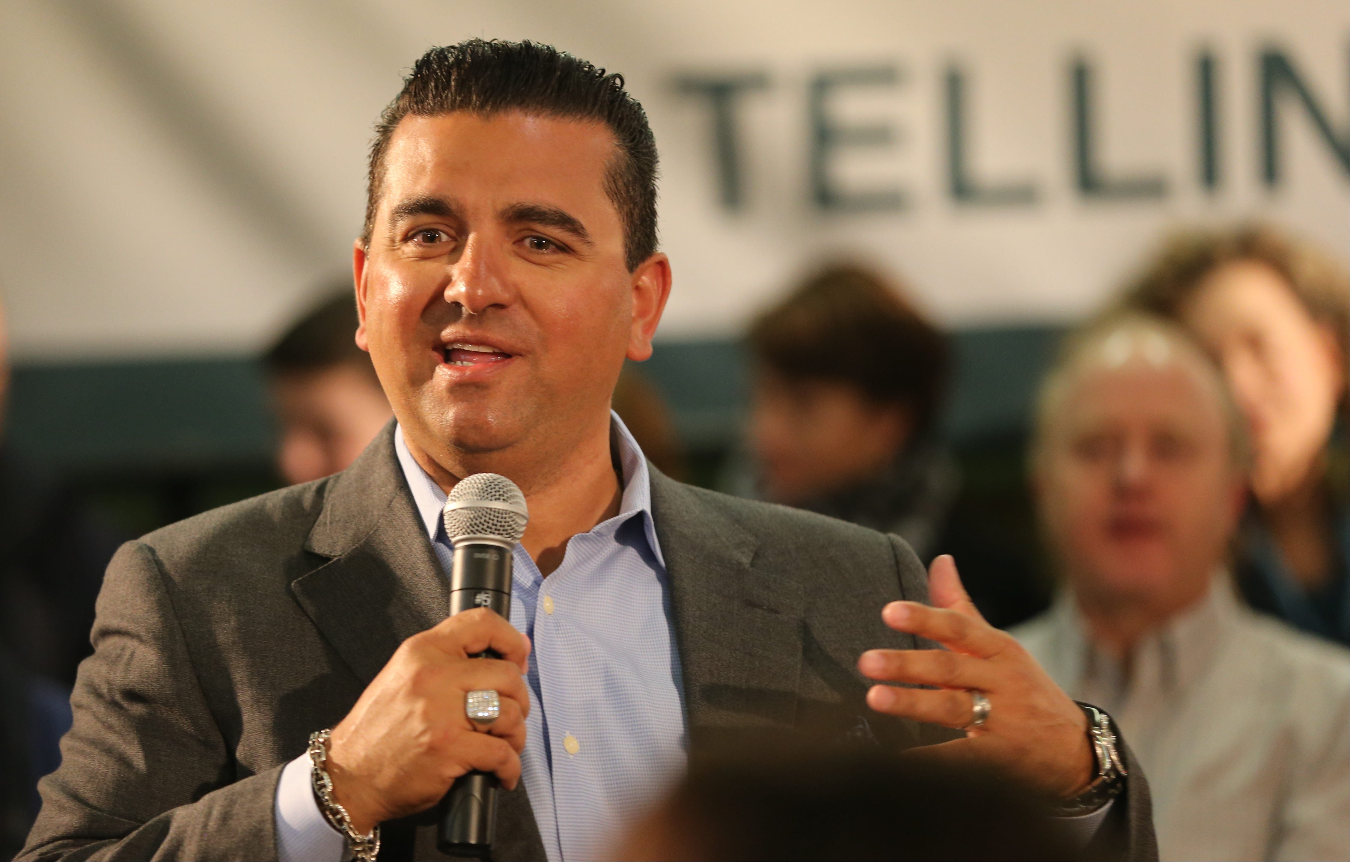 'Cake Boss' Buddy Valastro describes his gruesome hand injury