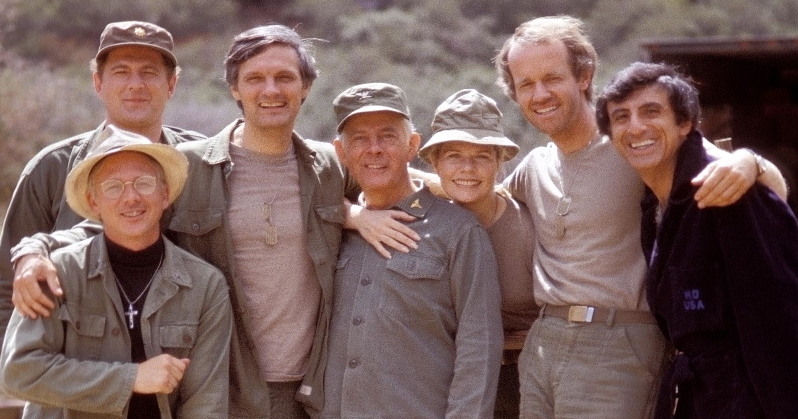 'M*A*S*H' cast to reunite on Alan Alda's podcast