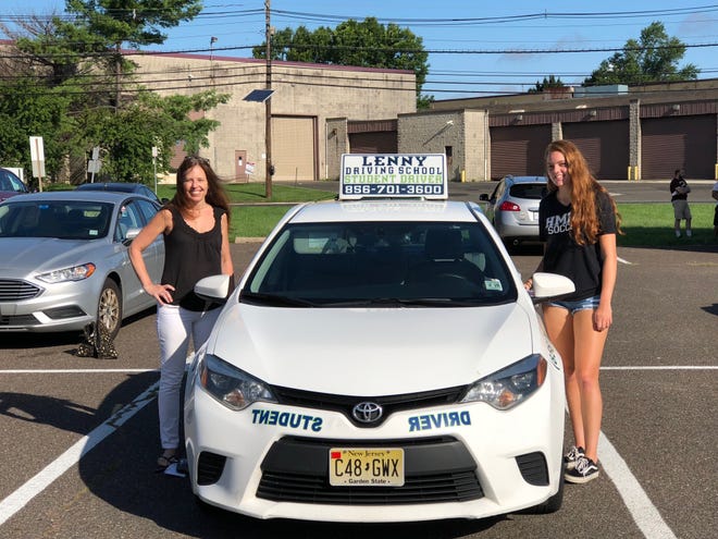 How Parents Can Help Prepare Teen Drivers For New Jersey Drivers Test