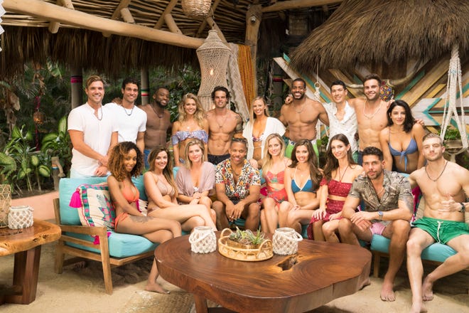 The Season 5 cast of "Bachelor in Paradise," which aired in 2018.