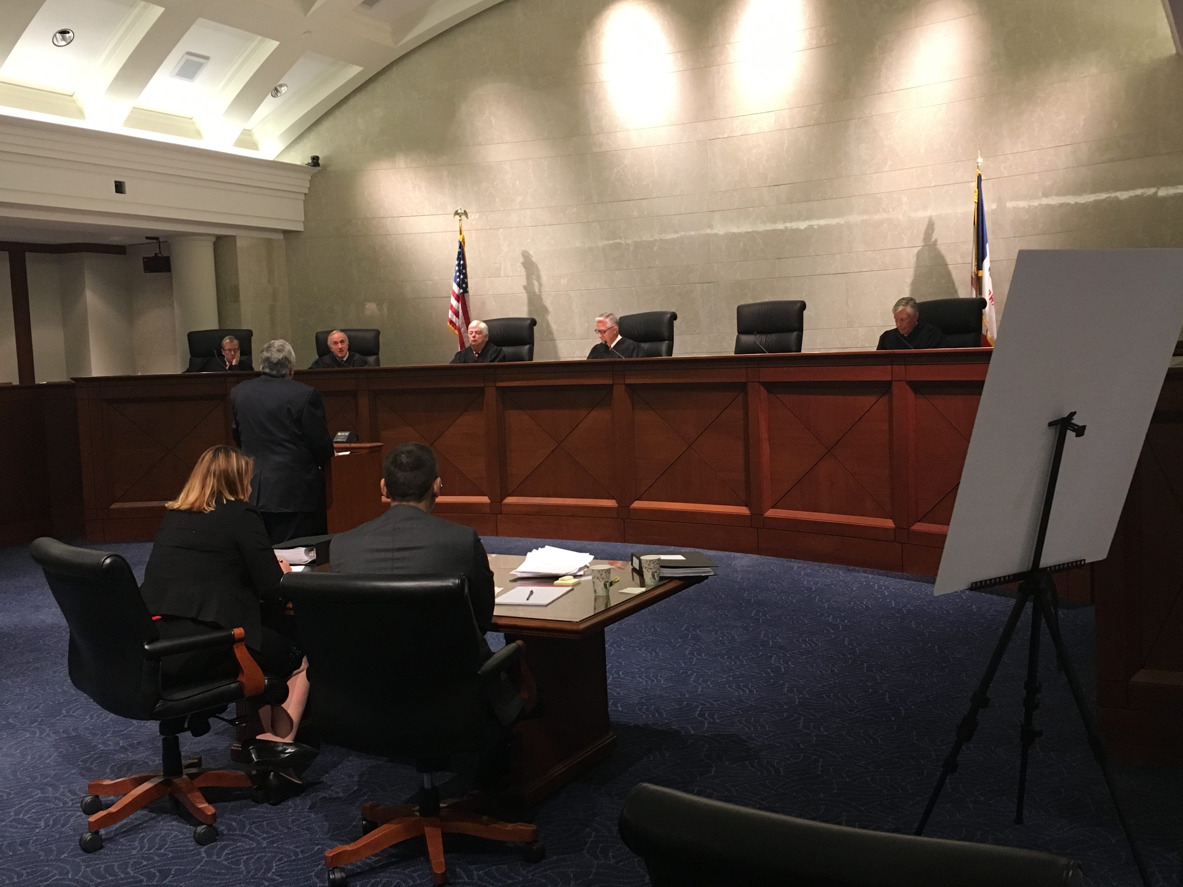 Iowa Supreme Court examines Des Moines' process for appealing I235