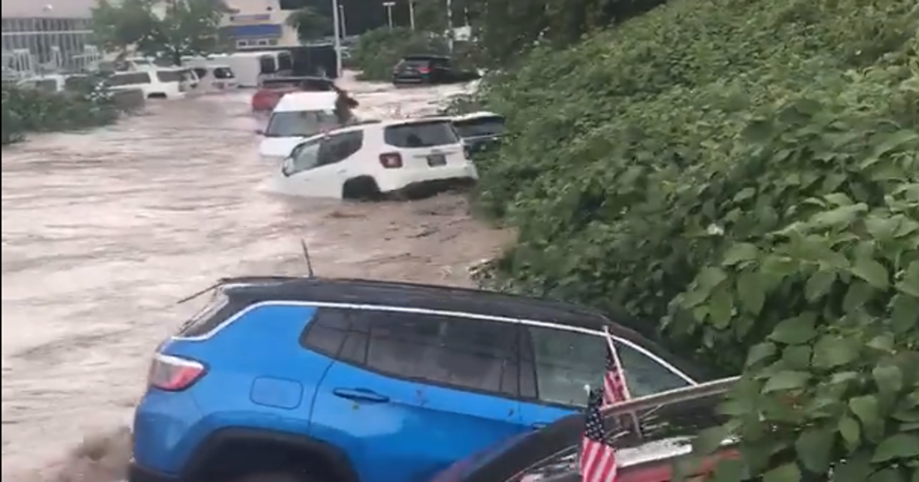 Extreme flooding sends cars floating away in Little Falls NJ