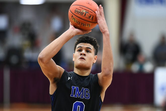 IMG Varsity National Ascenders guard Josh Green formerly attended Glendale Mountain Ridge and Phoenix Hillcrest Academy.