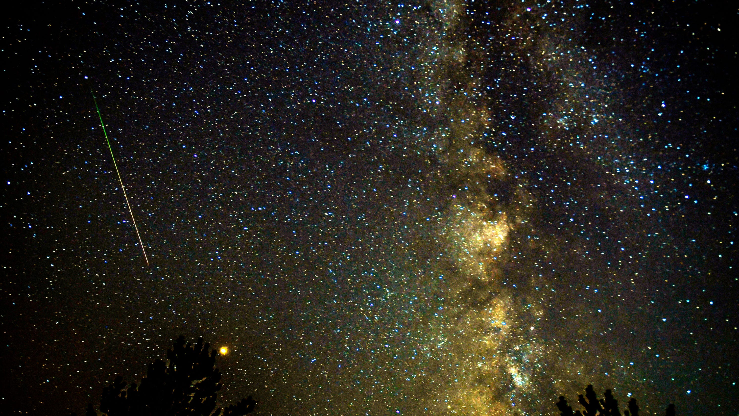 Perseid meteor shower: See stunning photos of the sky