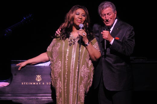NEW YORK, NY - SEPTEMBER 18: Aretha Franklin and Tony Bennett perform onstage during Tony Bennett's 85th Birthday Gala Benefit for Exploring the Arts at The Metropolitan Opera House on September 18, 2011 in New York City. (Photo by Larry Busacca/Getty Images)