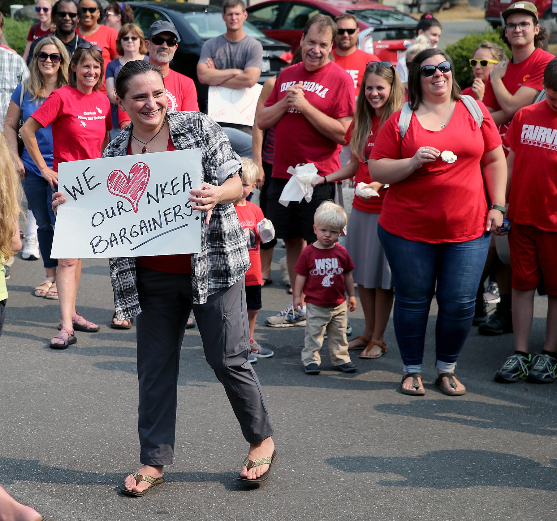 Teachers agree on salaries in Kitsap, North Mason school districts