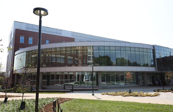 The new Belknap Academic Building, on the campus of the University of Louisville, includes 50 classrooms, laboratories and seminar rooms while addressing the school’s need for additional teaching space.Aug. 14, 2018