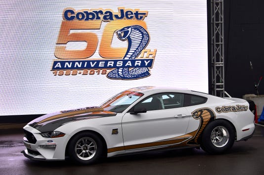 1969 Ford Mustang 428 Super Cobra Jet Wallpapers Specs