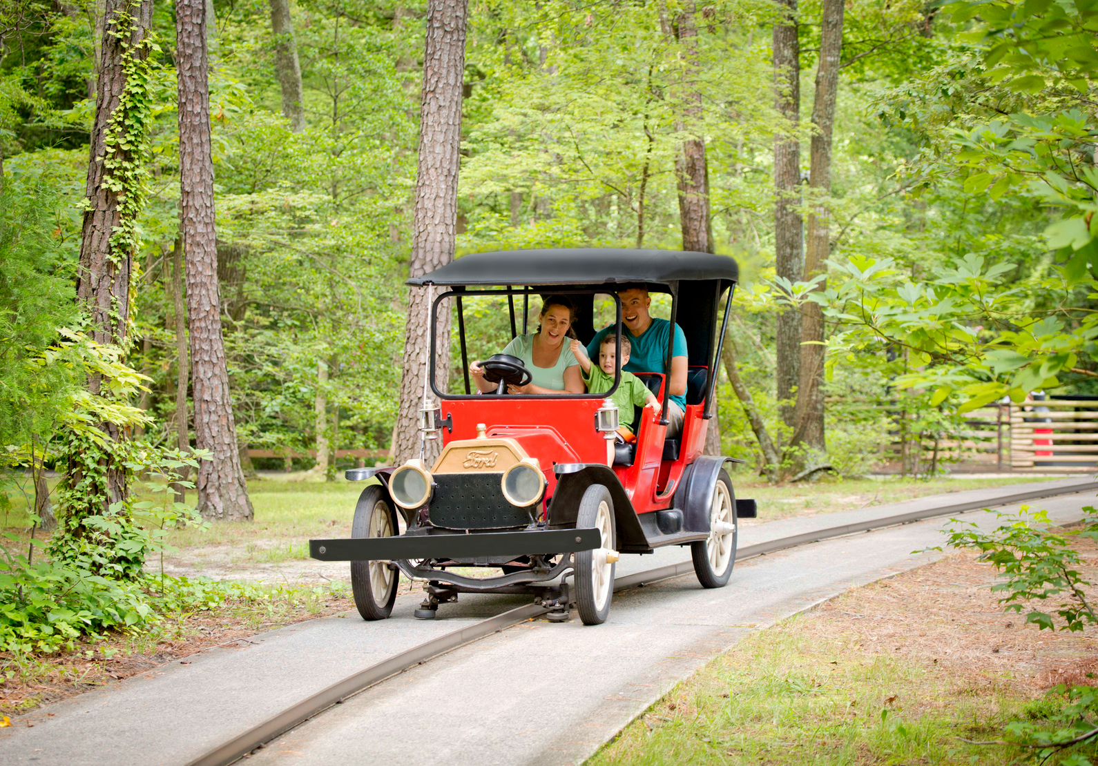 Kings Island Is Bringing Back The Antique Cars Ride