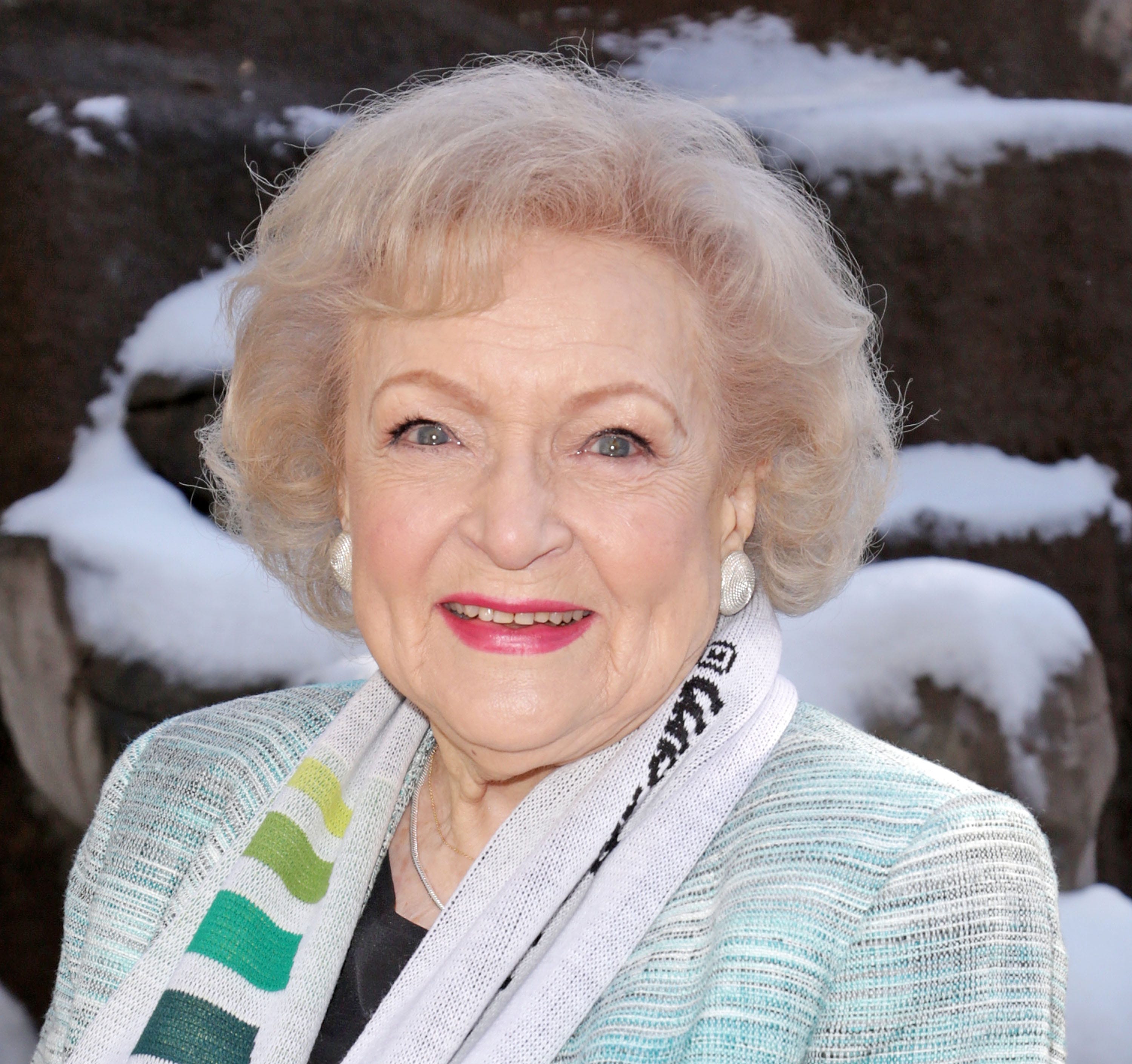 Betty White Gets Pbs Film Salute To Pioneering Tv Career