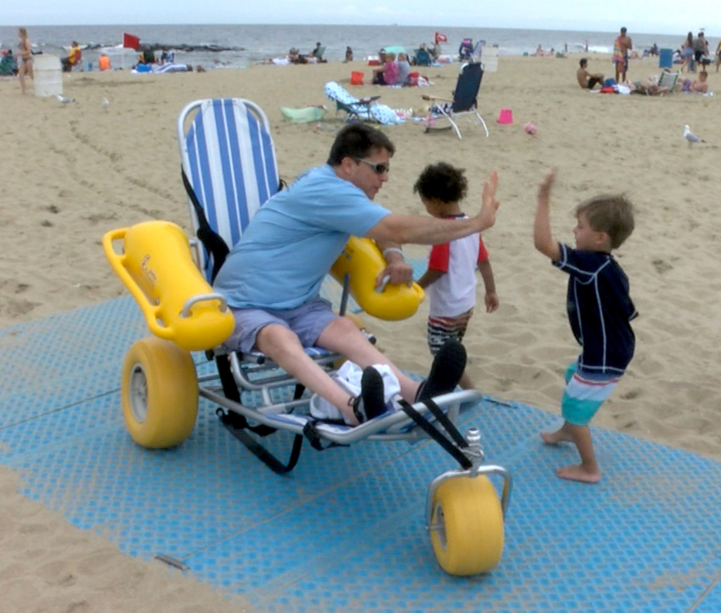 Wheelchair users face barriers to staying cool in New Jersey