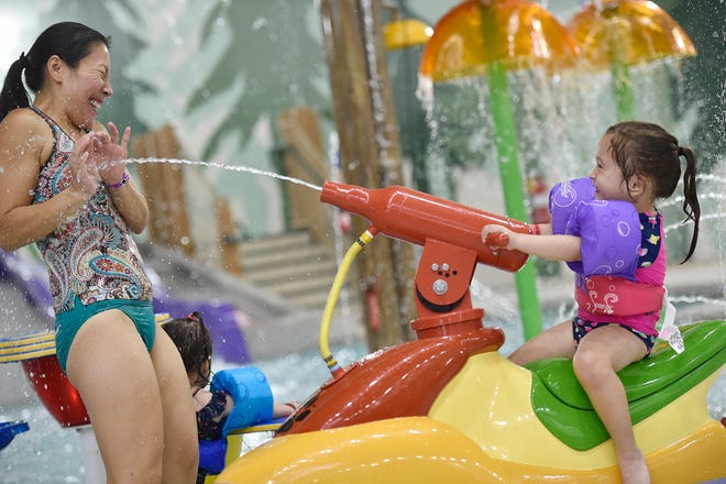 indoor waterparks in wisconsin great