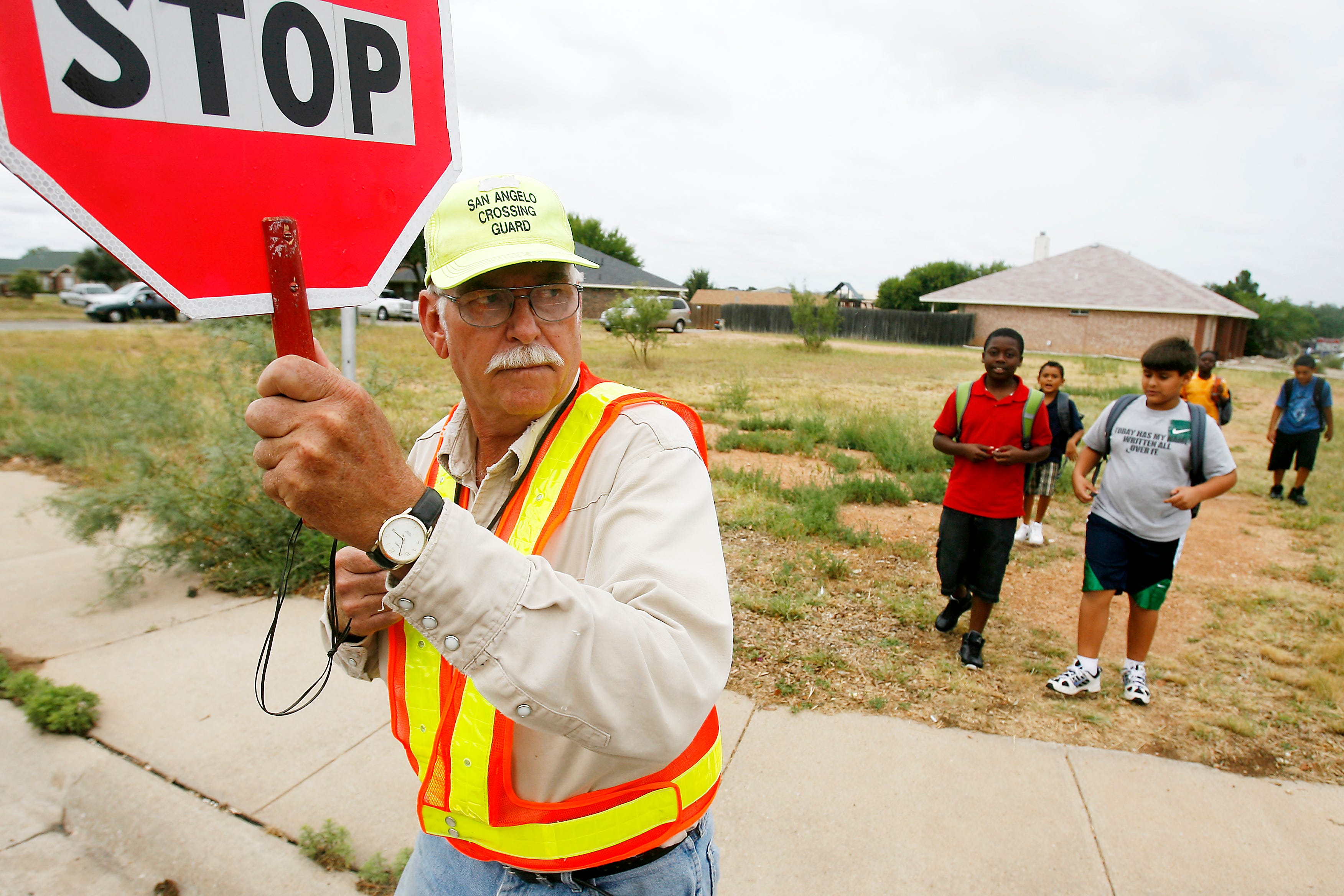 Police, SAISD offer school zone safety tips
