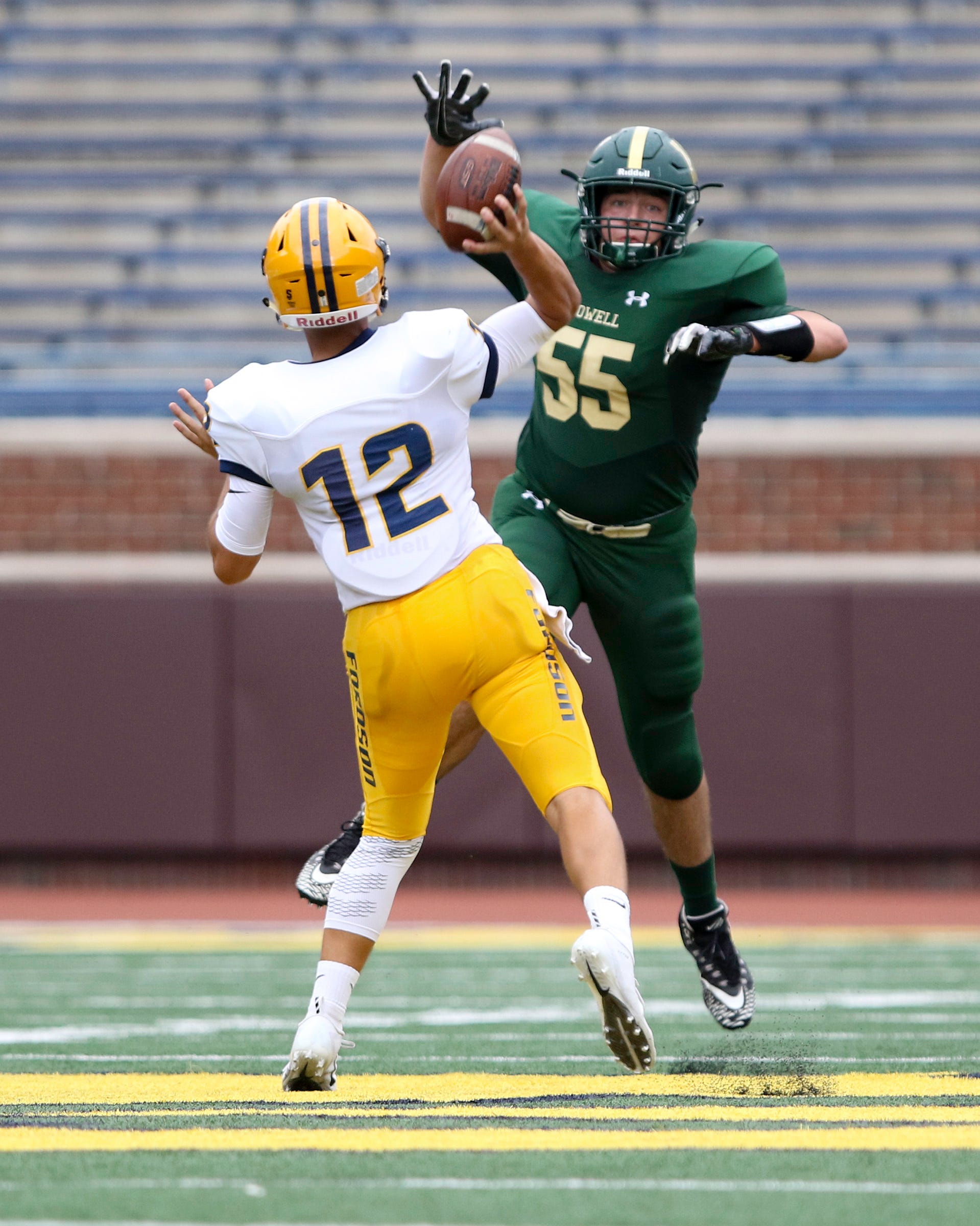 Despite loss, Big House experience memorable for Howell football team