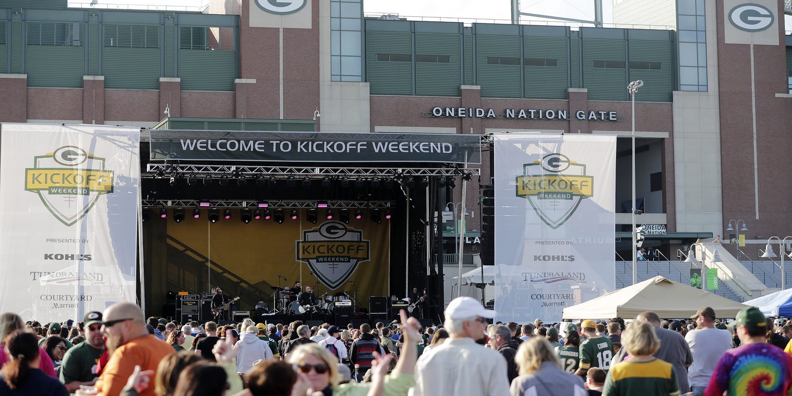 Steve Miller Concert At Lambeau For Packers Home Opener What To Know
