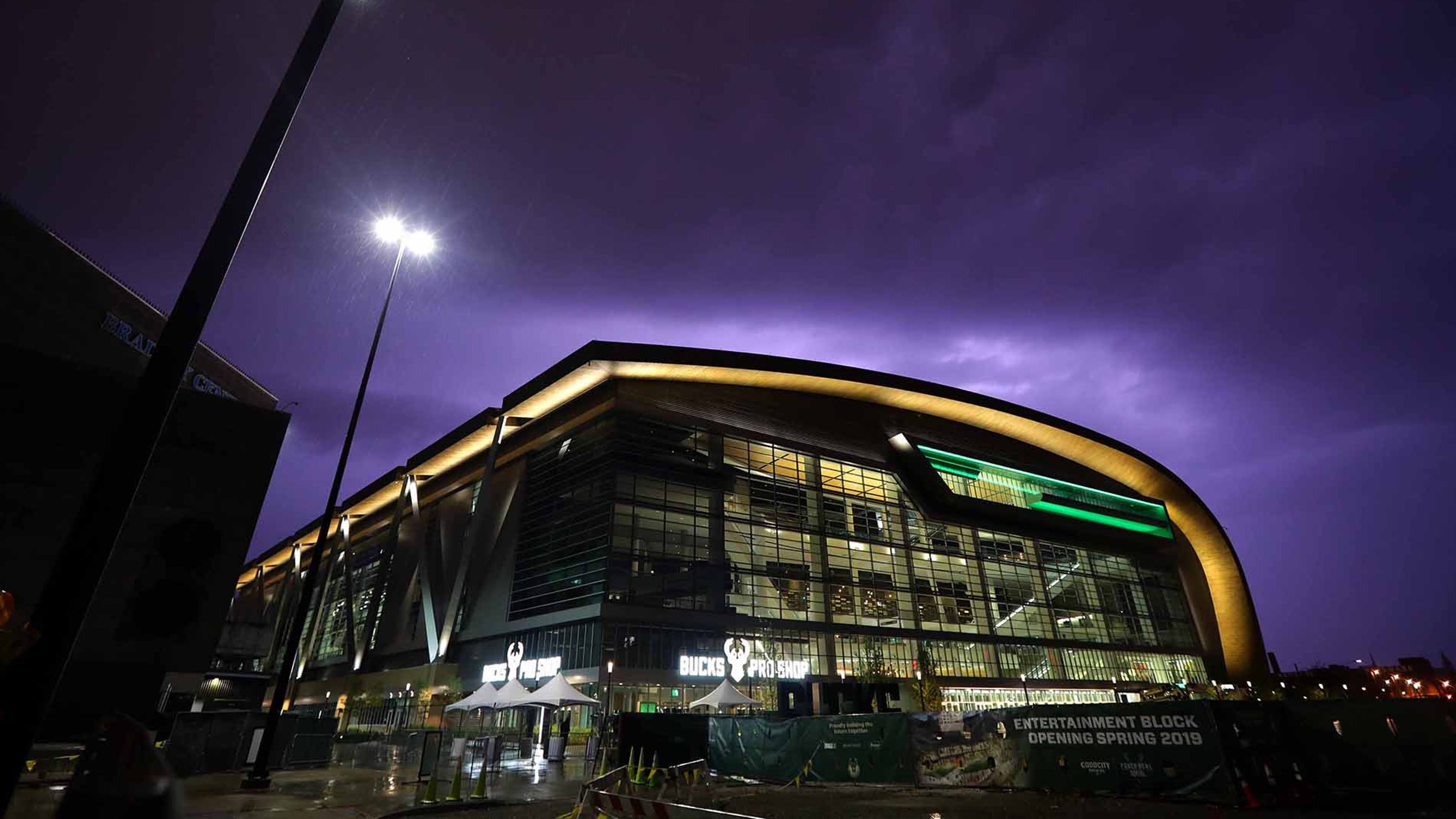 Fiserv Forum s Architecture Is Great For Ticket Holders fiserv-forum-s-architecture-is-great-for-ticket-holders