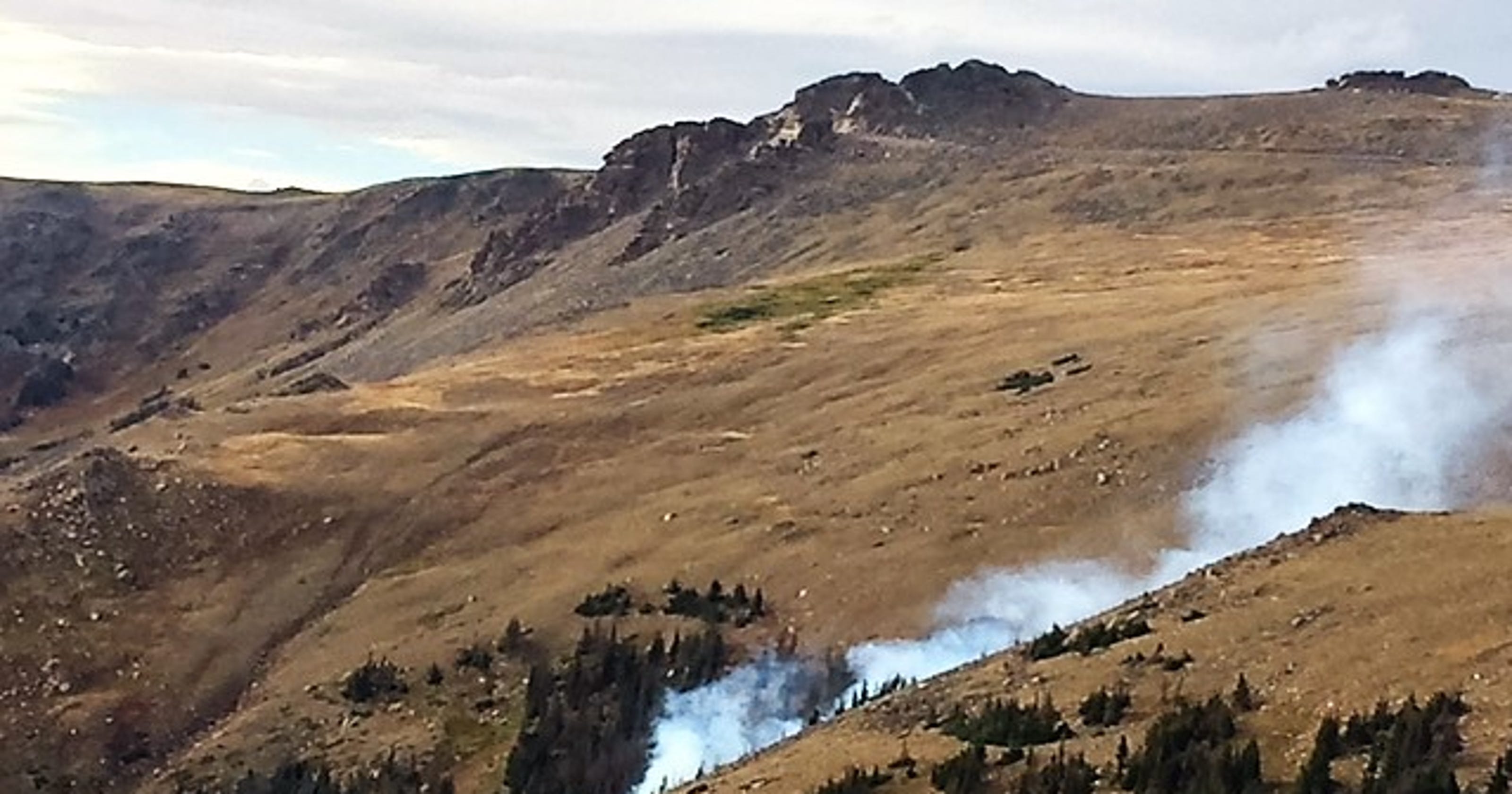 2 fires burning in Rocky Mountain National Park in Colorado