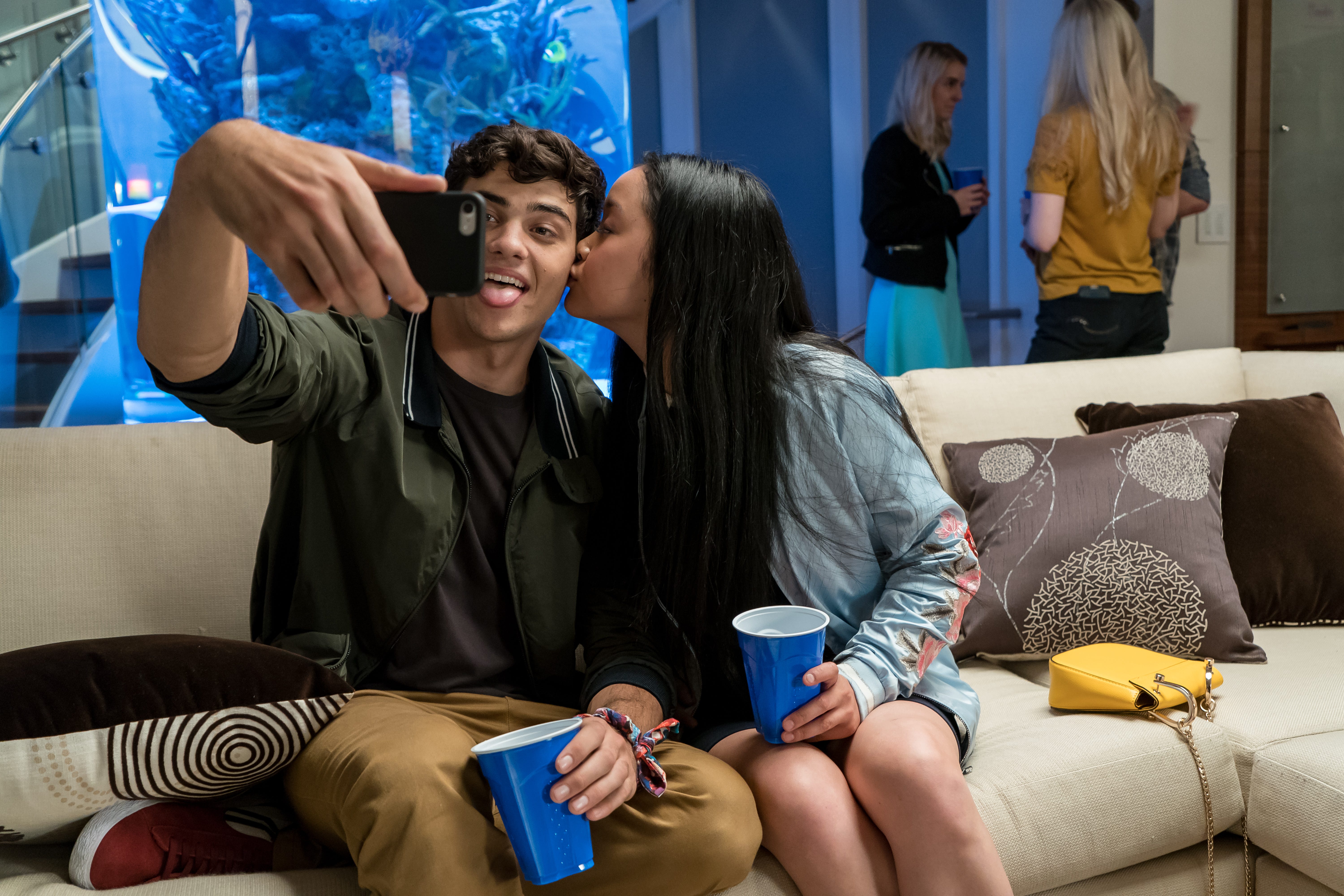 Noah Centineo Netflix S Perfect Date On Dating Rumors Mark Ruffalo