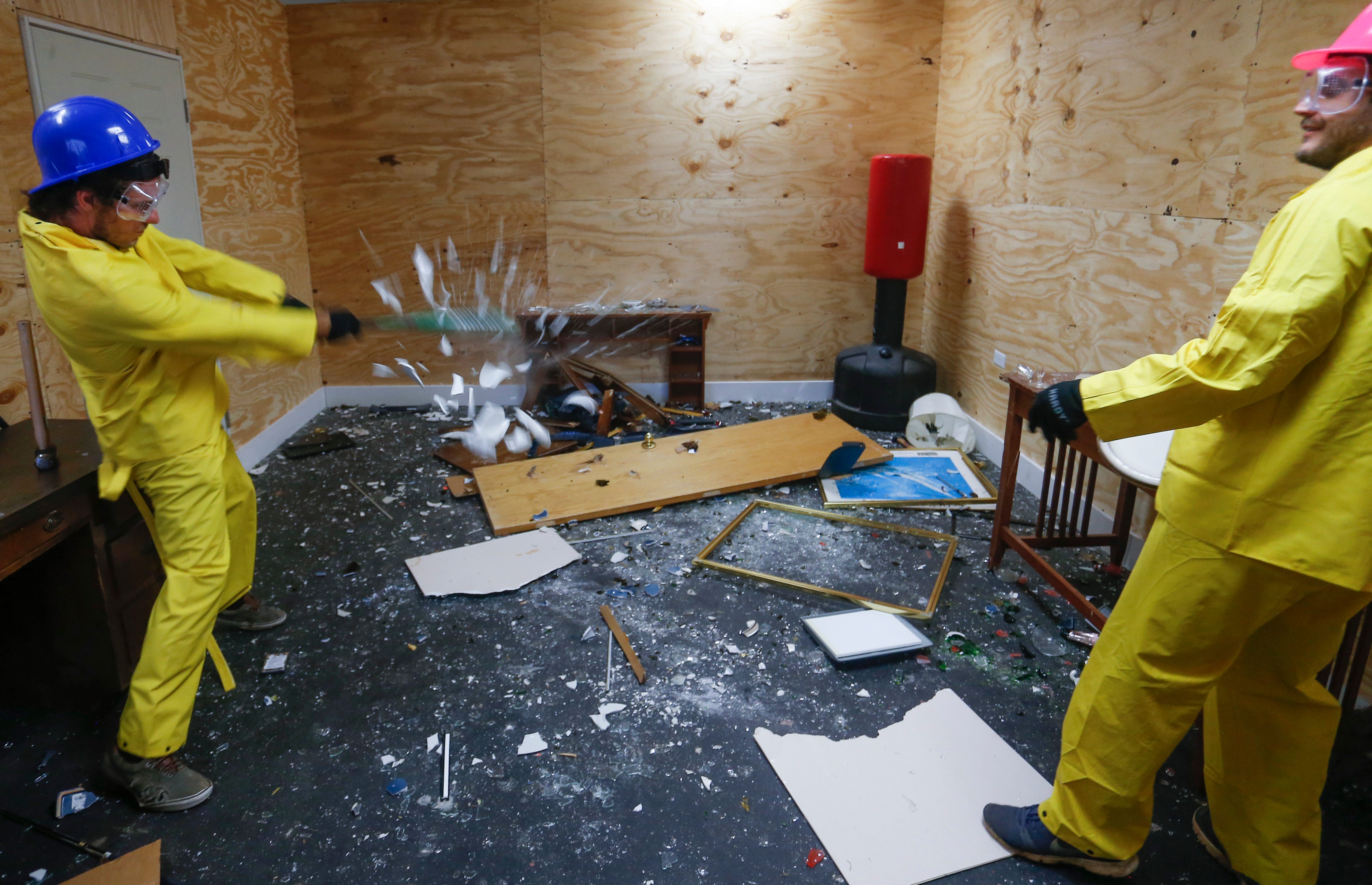 Rage Room Ann Arbor - 1jjexy1