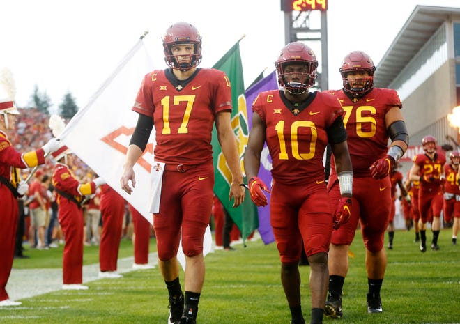 Iowa State quarterback Kyle Kempt (17) comes onto the field with his teammates Saturday, Sept. 1, 2018, during their game against South Dakota State at Jack Trice Stadium in Ames.