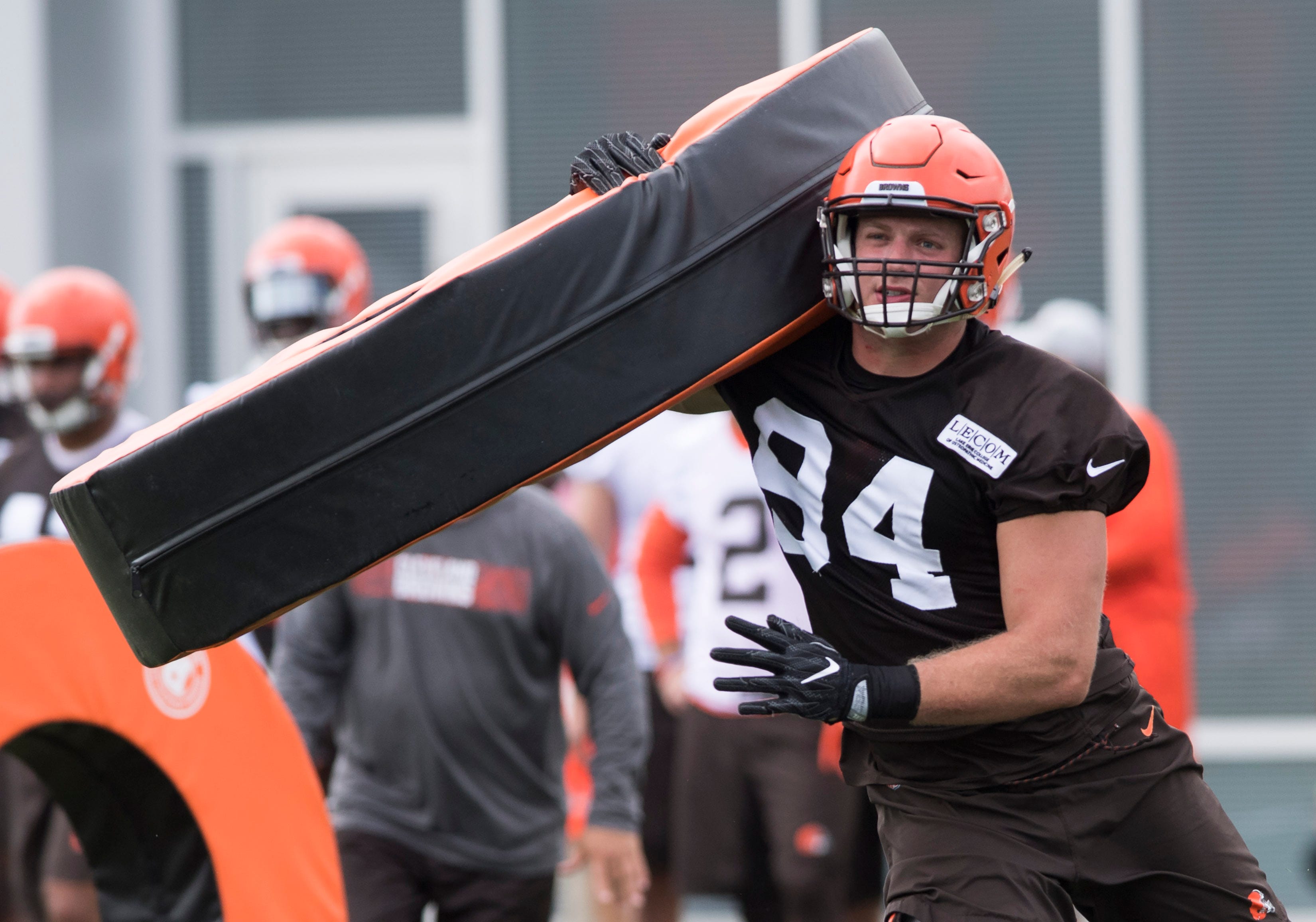 nassib browns jersey