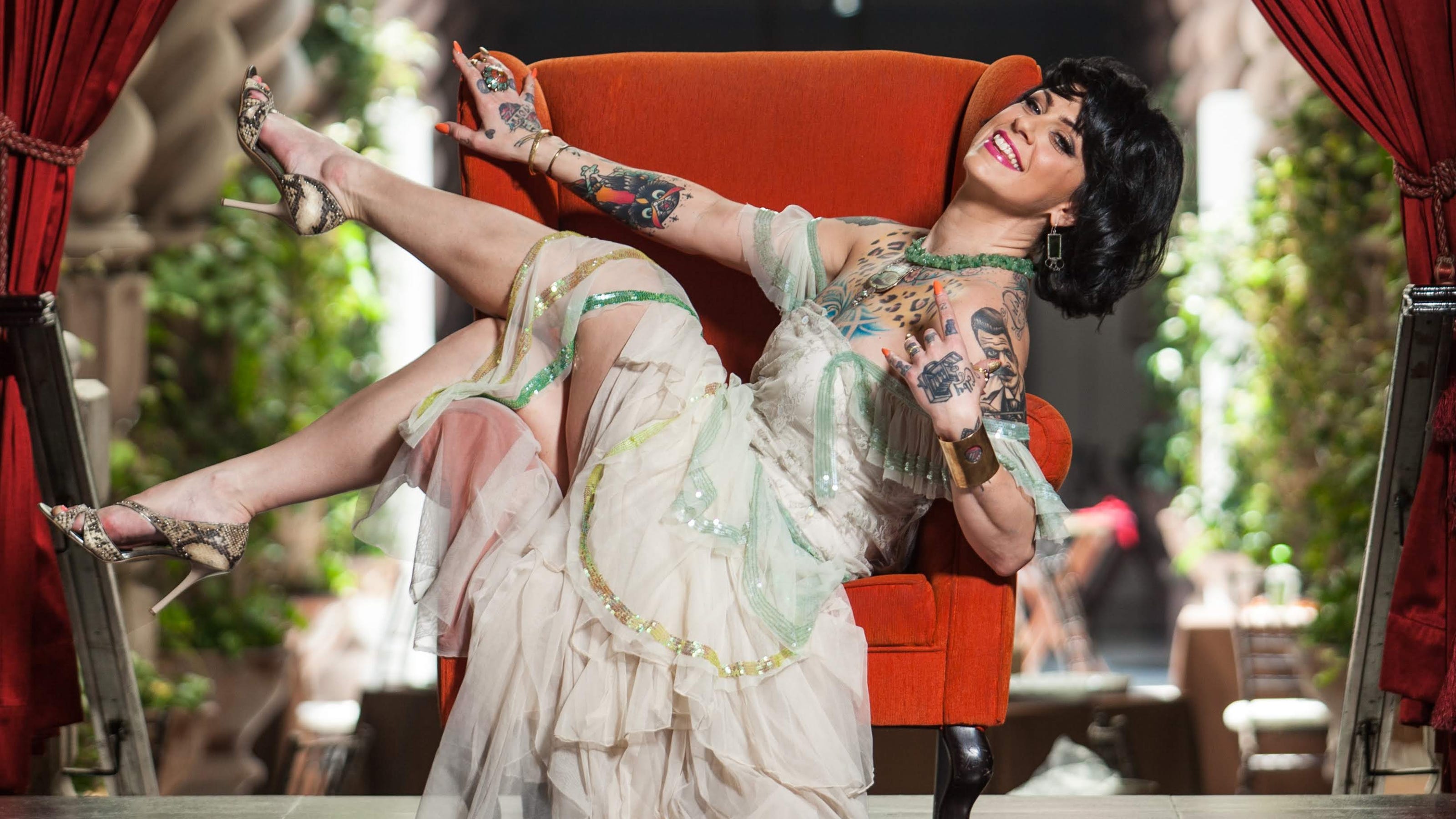 American Pickers' co-star Danielle Colby will dance for a cause in Fou...