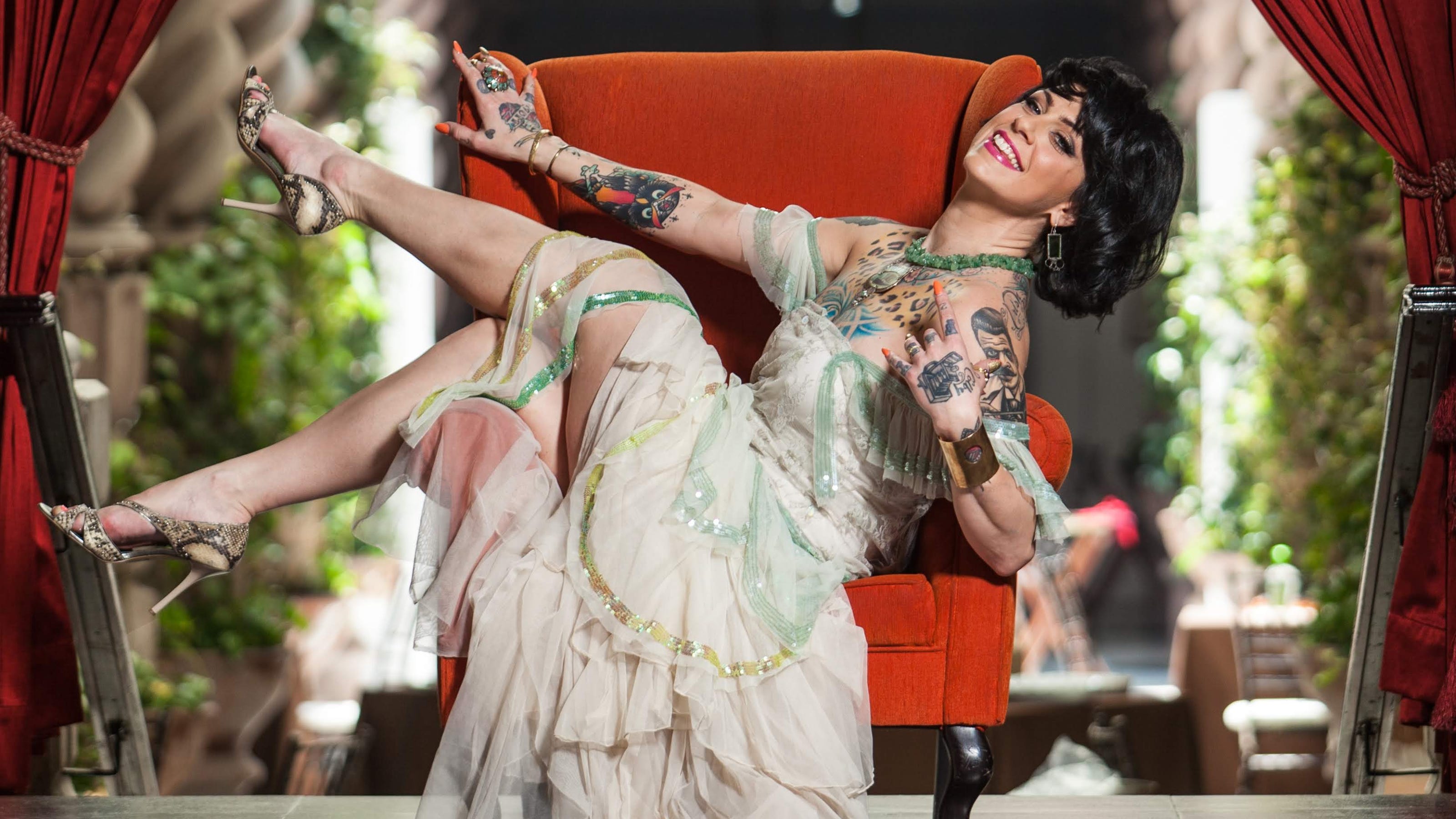 Danielle Colby's Instagram, Twitter & Facebook on IDCrawl