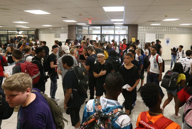 Students change classes during the first day of school at Beacon High School on September 5, 2018. 