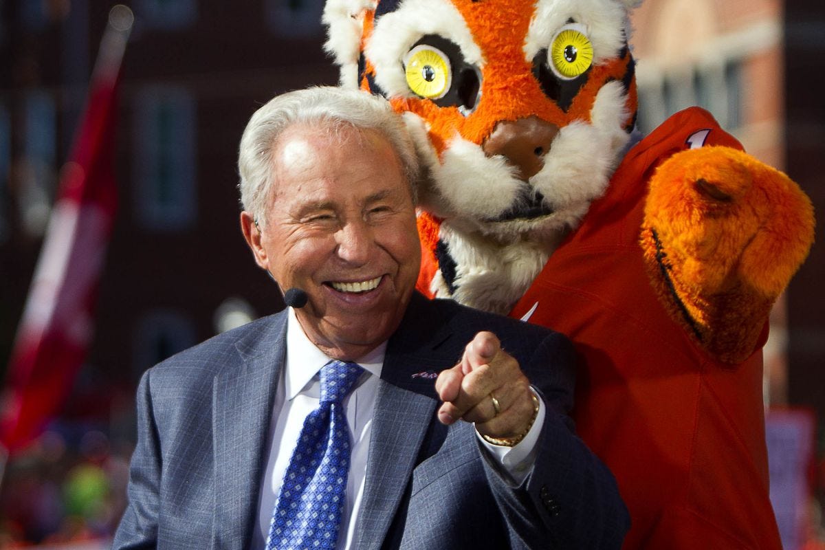 Lee Corso not at 'College GameDay' at Clemson football due to illness