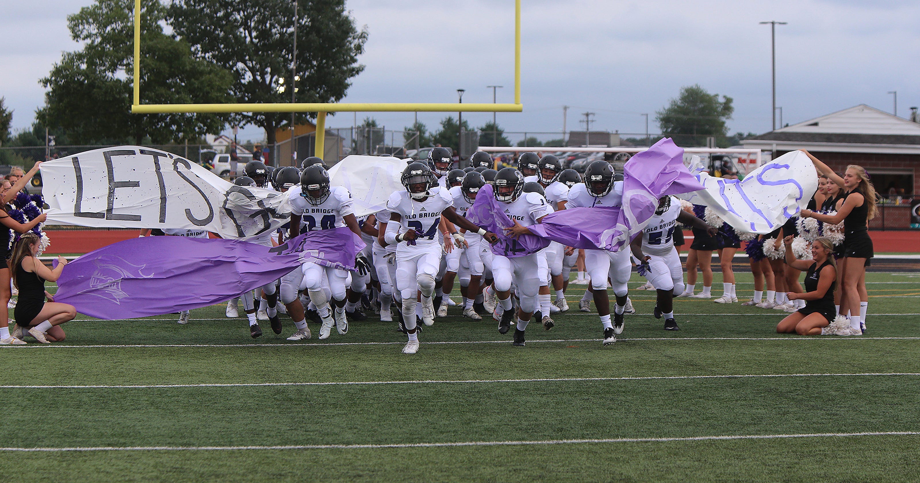 Nj Football Late Fourth Quarter Td Propels Old Bridge Past Perth Amboy