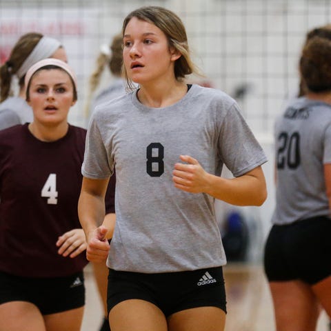 Rielly Dobbs (8), of the College of the Ozarks...
