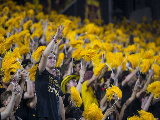 New stadium food for Phoenix Suns, Arizona Coyotes ...