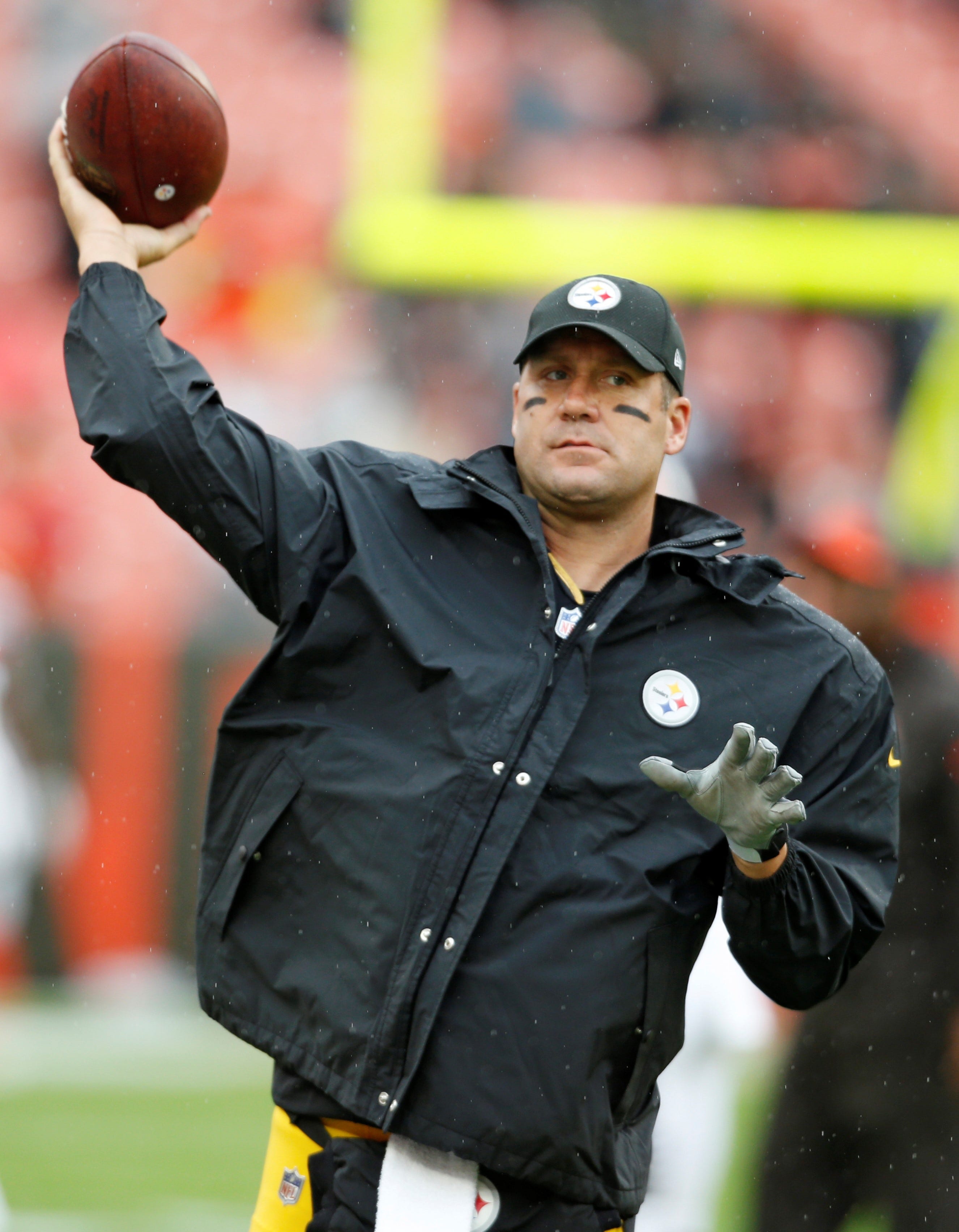 Steelers Gm Has No Problem With Roethlisberger S Public