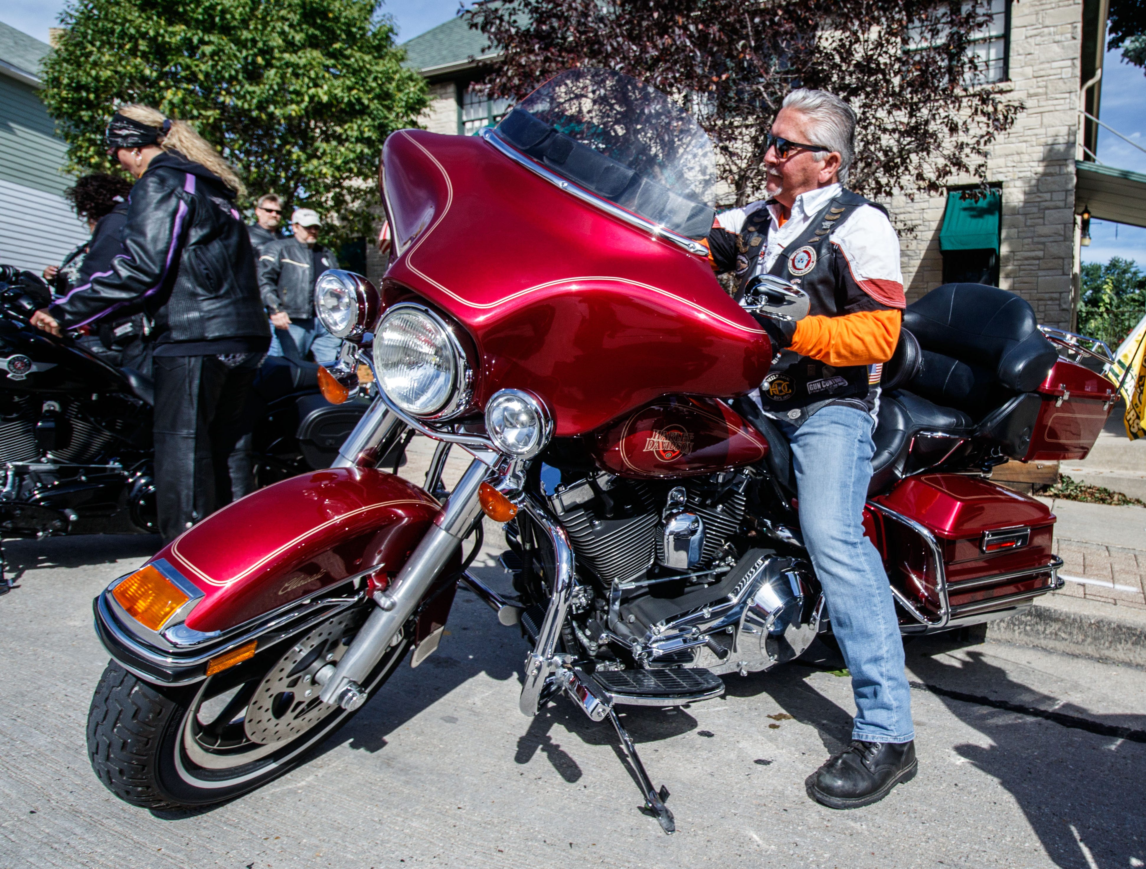 Harley Davidson Earnings Motorcycle Sales Plunge But Profit Jumps