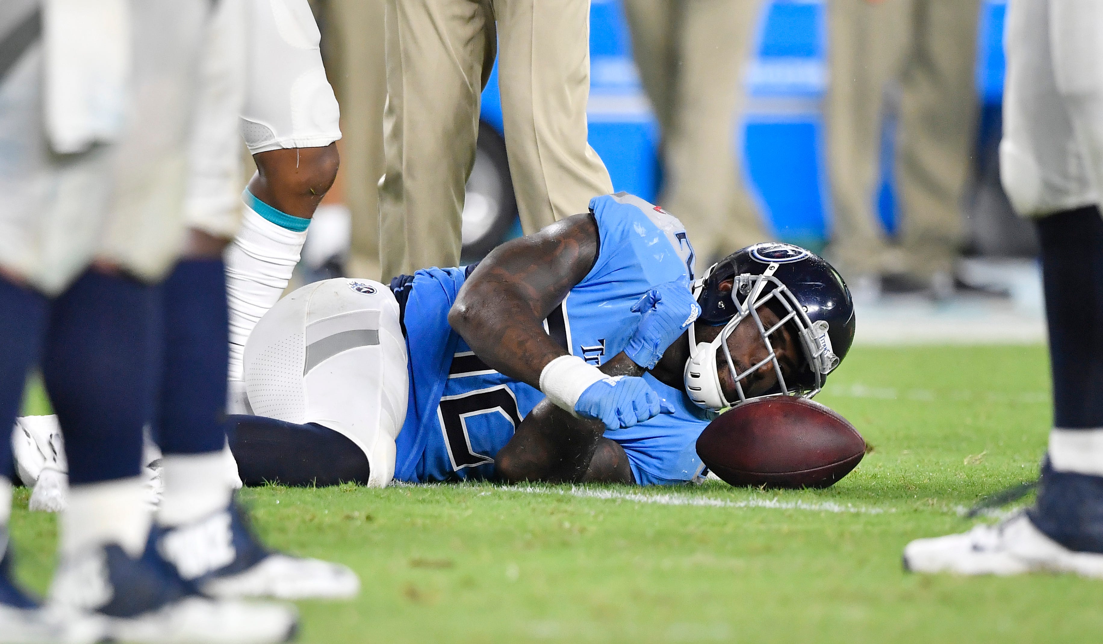Titans place Delanie Walker on injured reserve with ankle injury
