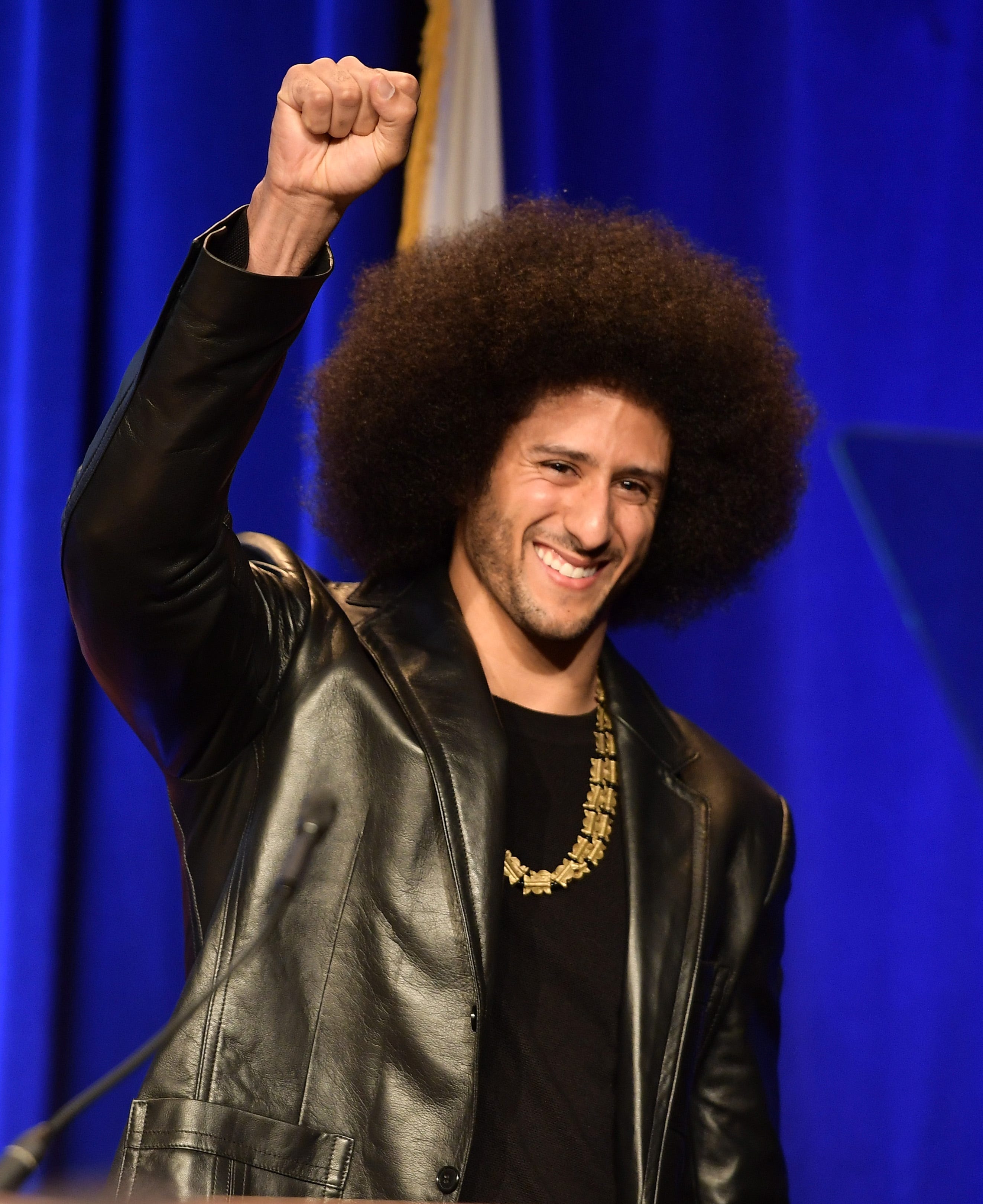 colin kaepernick jersey sales numbers