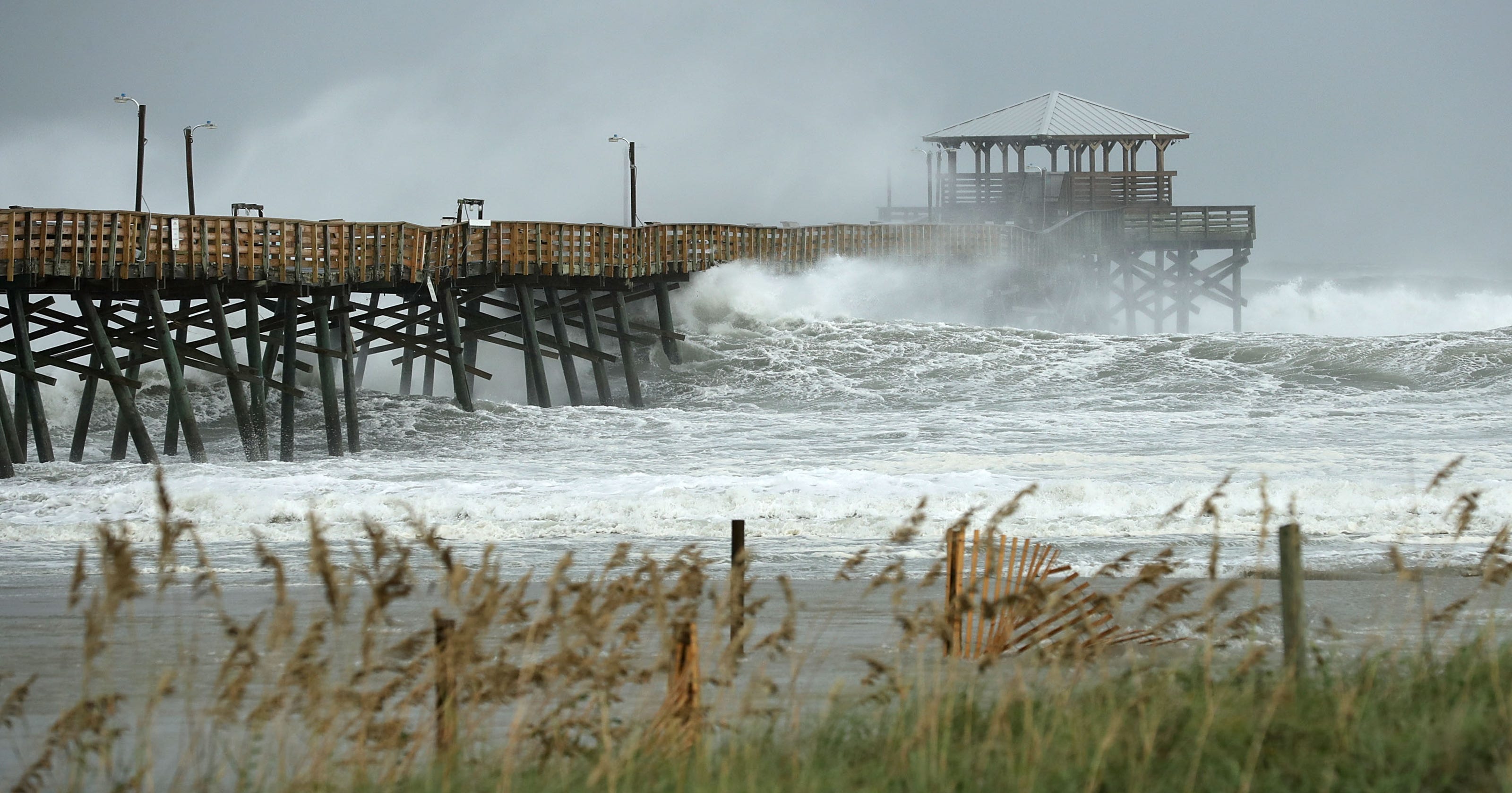 Hurricane Florence path: Storm surge, rain nears Carolina coast