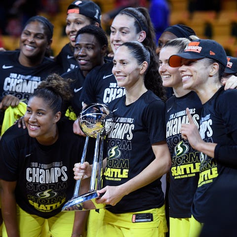 The Storm celebrate after sweeping the Mystics.