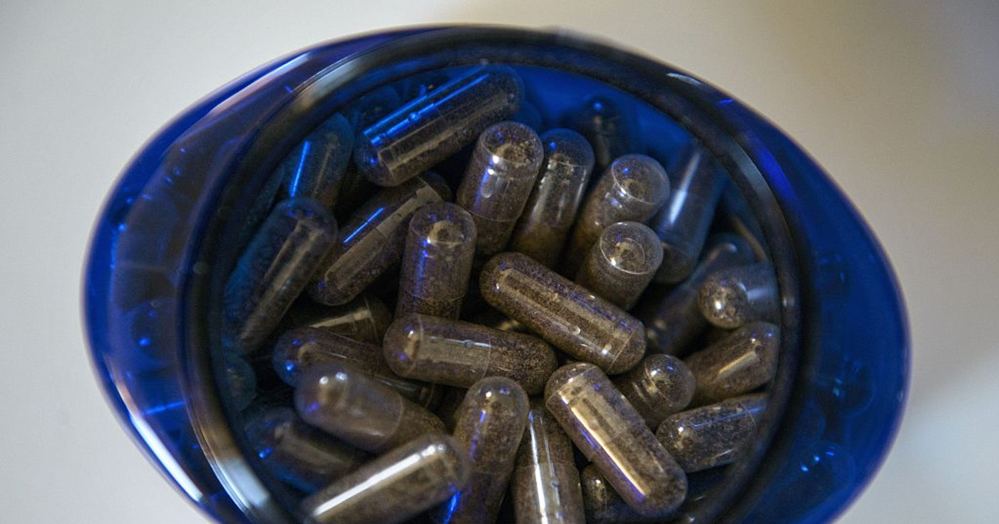 There's more than one way to eat placenta. But should you?