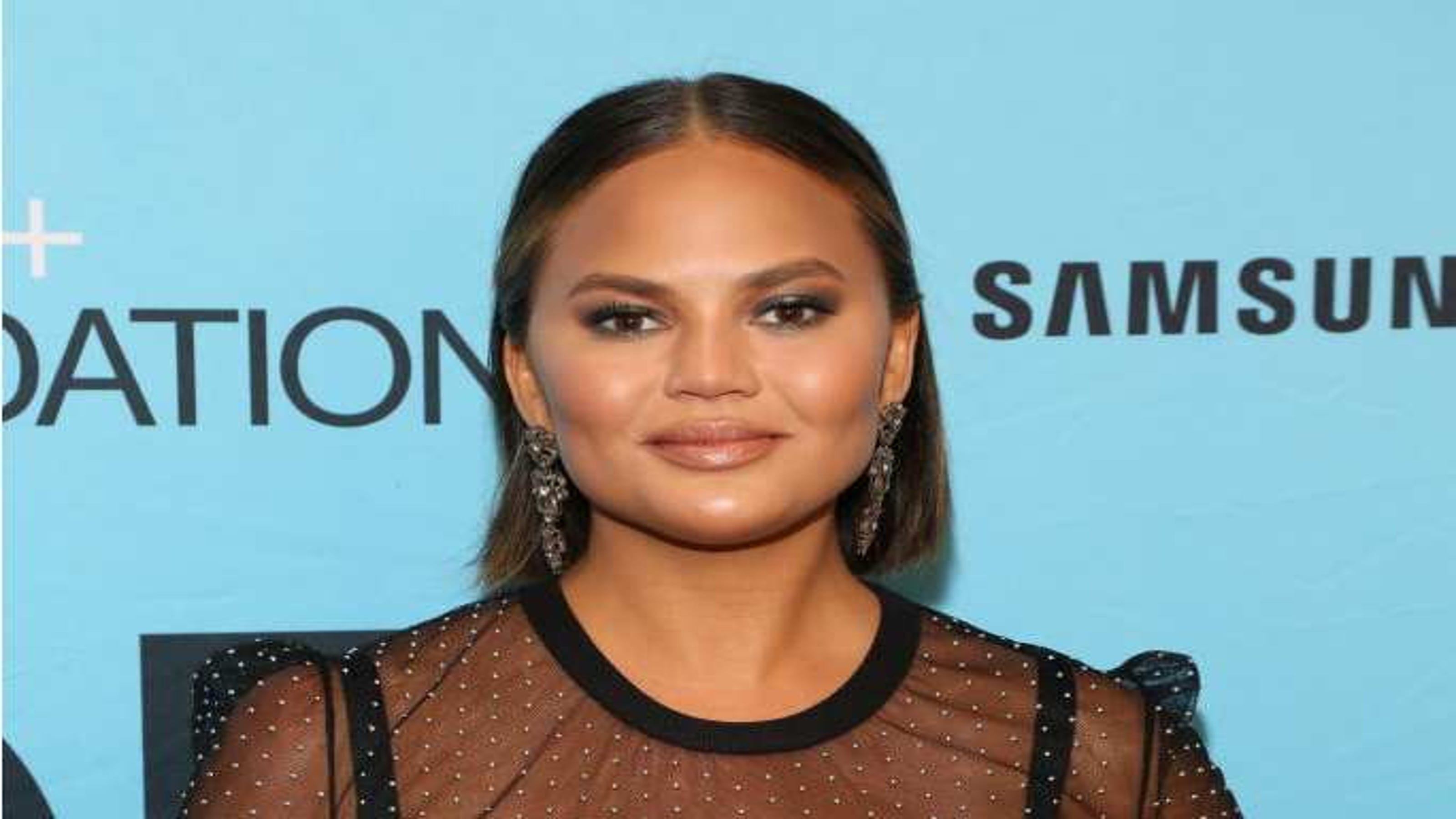 Chrissy Teigen avoided postpartum depression by eating placenta