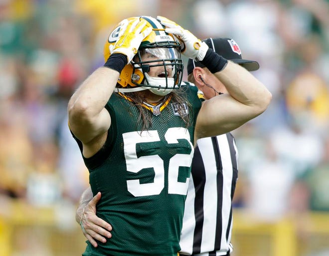 Green Bay Packers linebacker Clay Matthews (52) reacts after being flagged in the fourth quarter against the Minnesota Vikings at Lambeau Field on Sunday, September 16, 2018 in Green Bay, Wis.