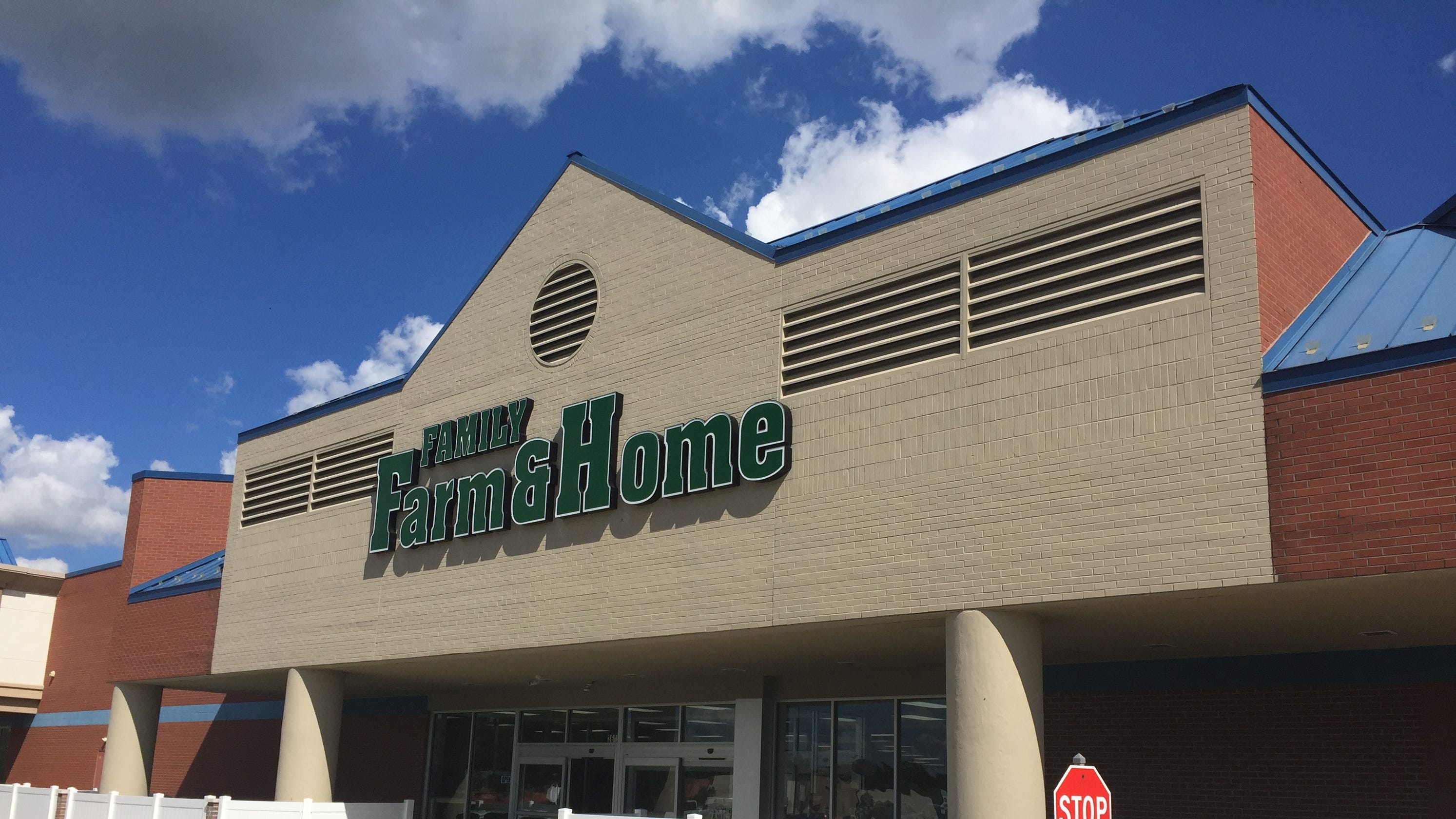 Family Farm And Home Greenville Mi - bi8ydg6