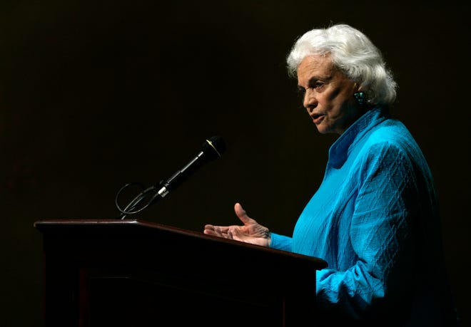 Retired U.S. Supreme Court Justice Sandra Day O'Connor addresses a meeting of Pennsylvania judges and lawyers in Harrisburg, Pa., Wednesday, Sept., 19, 2007.