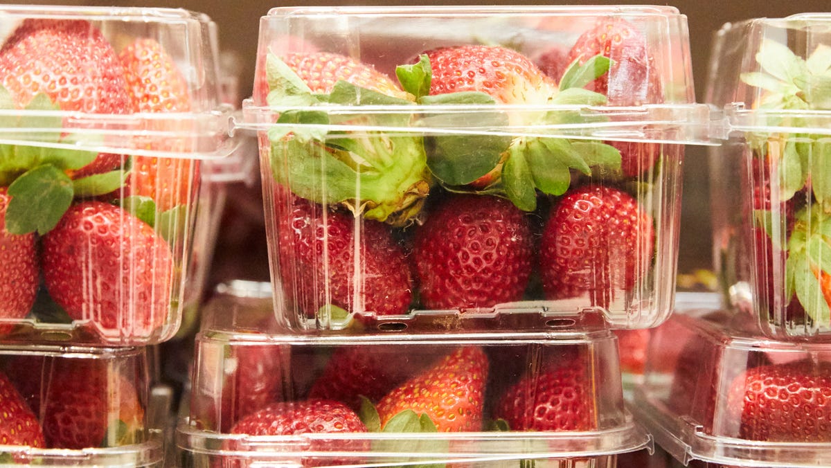 Strawberry cartons are seen at a supermarket in Sydney, New South Wales, Australia, on Sept. 13. According to reports, at least nine cases of contaminated strawberries, which were found with needles in them, have been confirmed, and one of the consumers has been hospitalized.