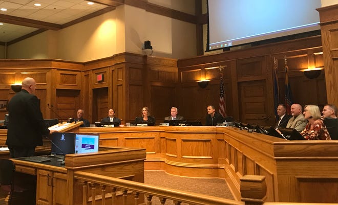 Jason Reisdorfer addresses the Sioux Falls City Council prior to his confirmation as the city's first-ever director of Innovation and Technology.