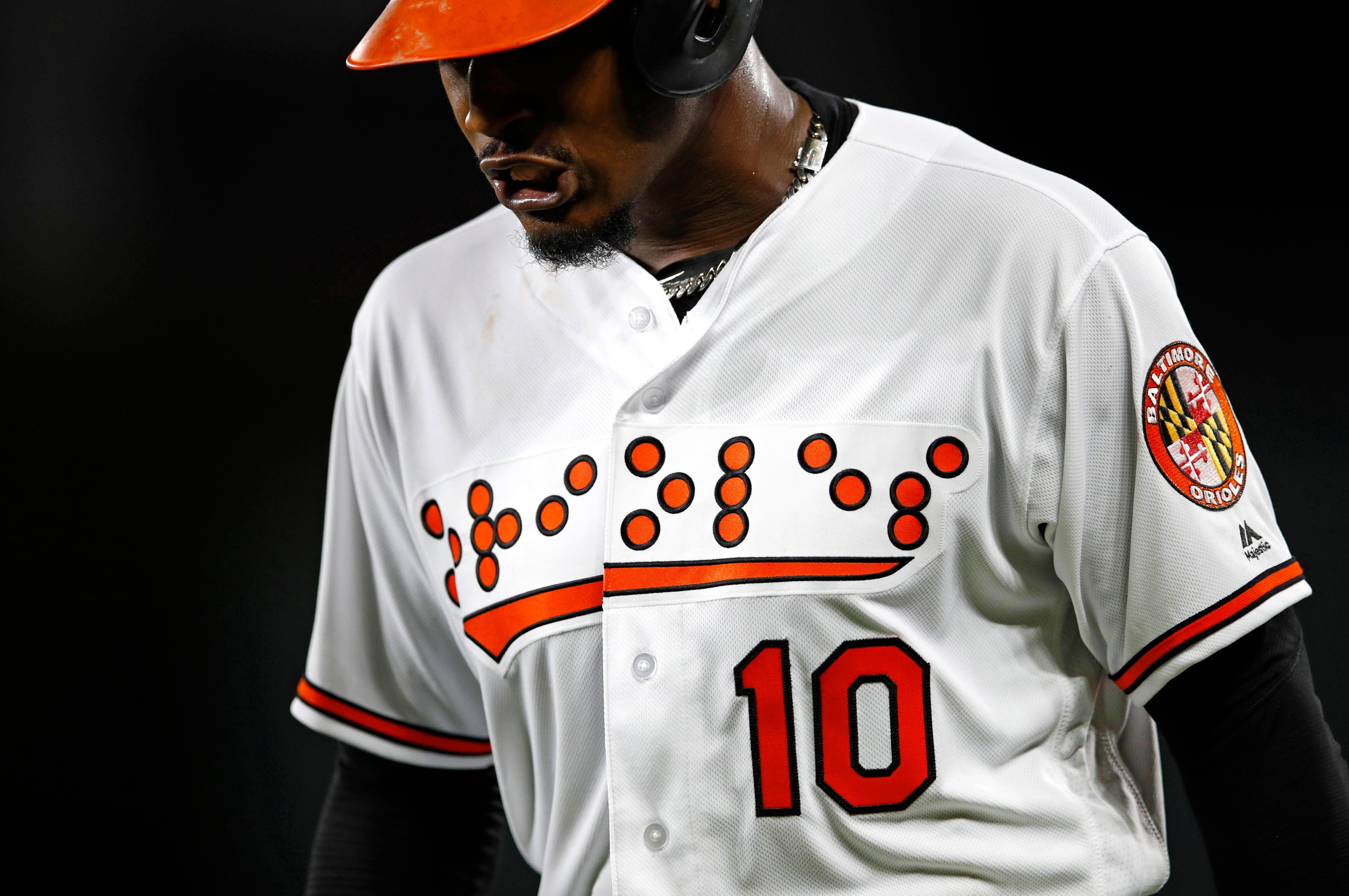 orioles uniforms today