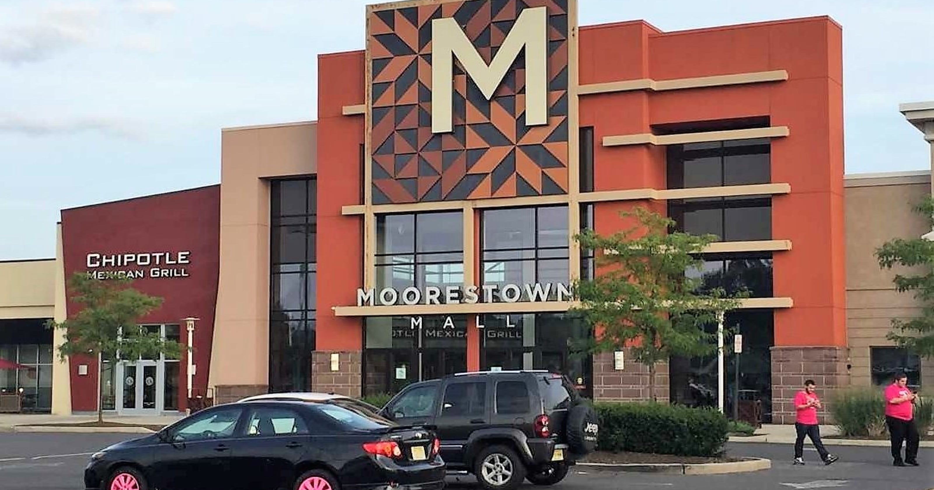 Five Below, Joe Italiano's Maplewood among Moorestown Mall