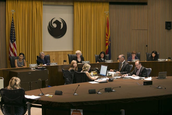 A Phoenix City Council meeting at the Phoenix City Council Chambers on Sept. 19, 2018.